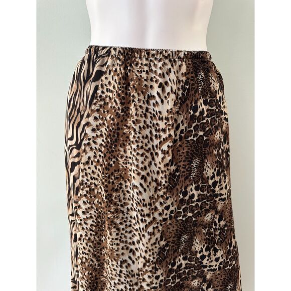 NWT Chicos Cheetah Leopard Animal Print Silk Midi Handkerchief Skirt size 2 - Picture 4 of 4